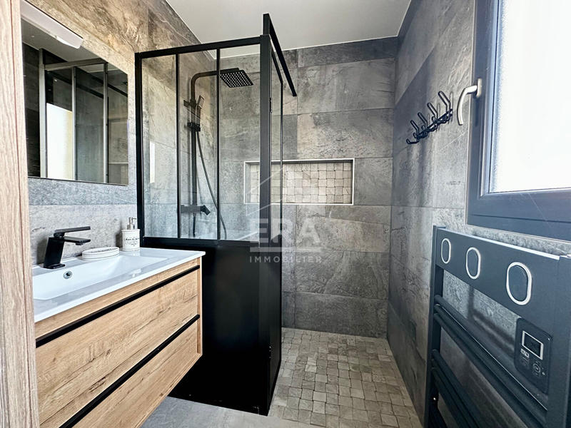 Maison - 142 m² - 6 pièces