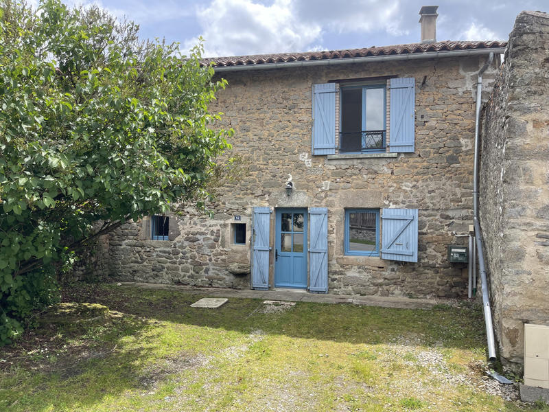 Maison - 90 m² - 4 pièces