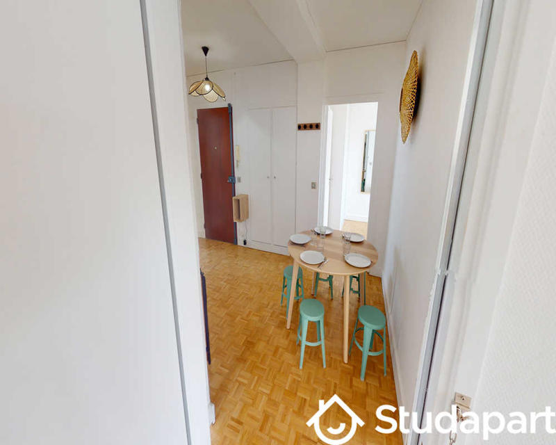 Chambre - 90 m² - 1 pièce