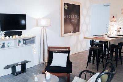 Appartement - 103 m² - 1 pièce