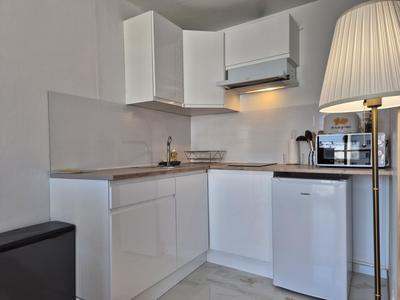 Studio - 24 m² - 1 pièce