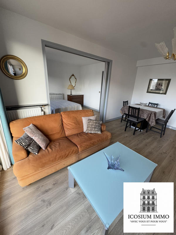 Appartement - 92 m² - 4 pièces