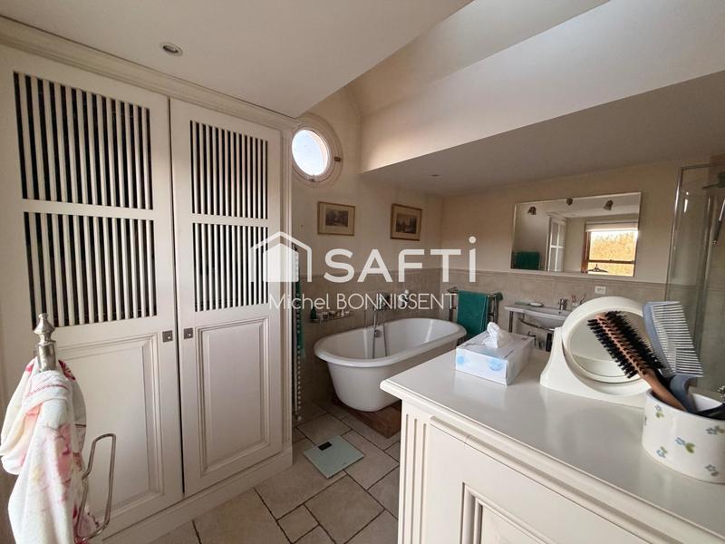 Maison - 185 m² - 5 pièces