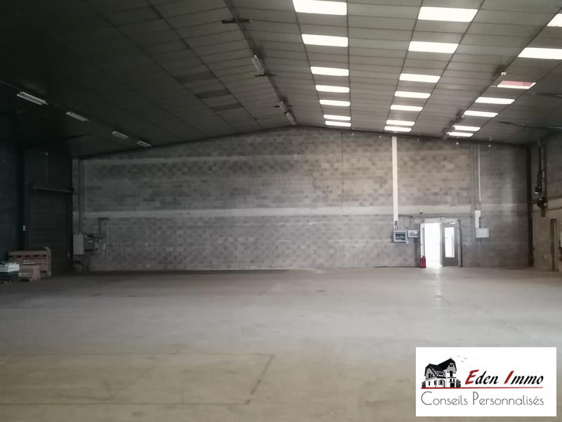 Local d'activités - 1 300 m²