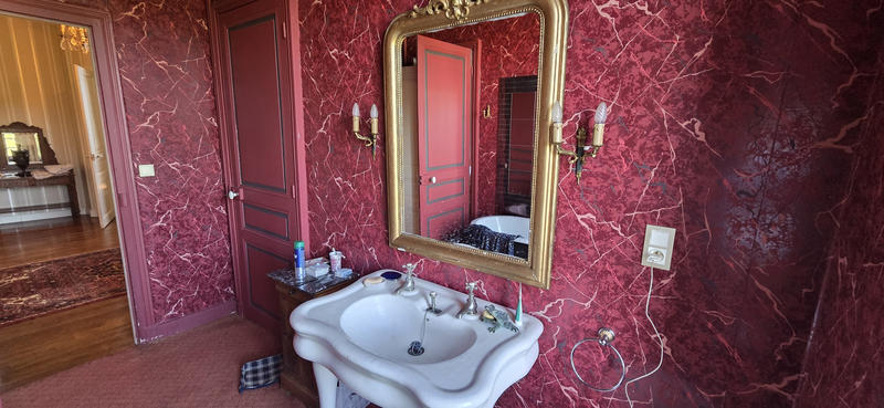 Villa - 238 m² - 8 pièces