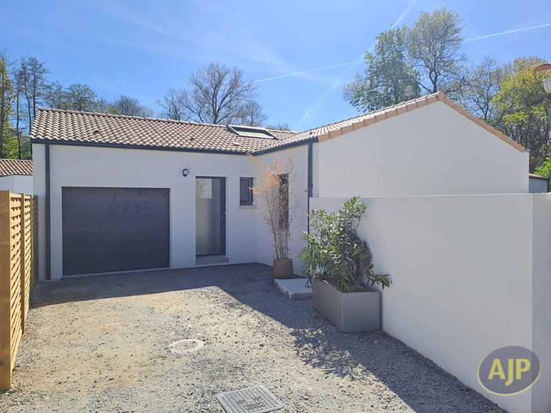 Maison - 66 m² - 3 pièces