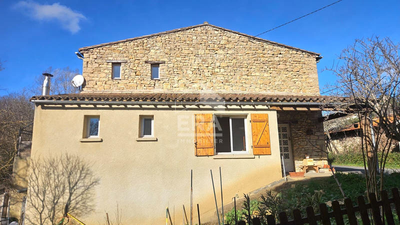 Maison - 160 m² - 7 pièces