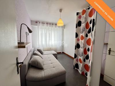 Appartement - 95 m² - 4 pièces