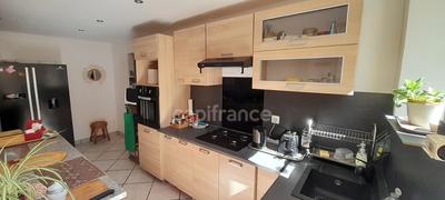 Maison - 145 m² - 7 pièces