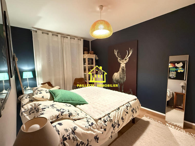 Appartement - 82 m² - 4 pièces