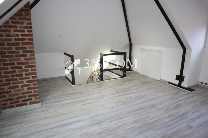 Maison - 93 m² - 5 pièces