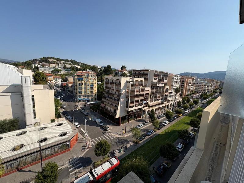 Appartement - 79 m² - 3 pièces