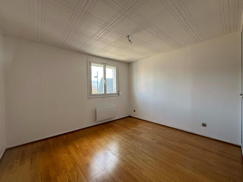 Maison - 89 m² - 5 pièces