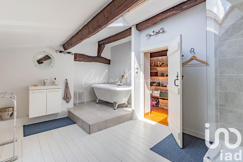 Maison - 190 m² - 5 pièces