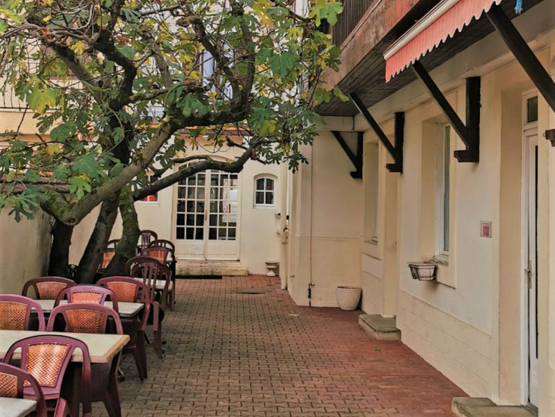 Immeuble - 330 m² - 25 pièces