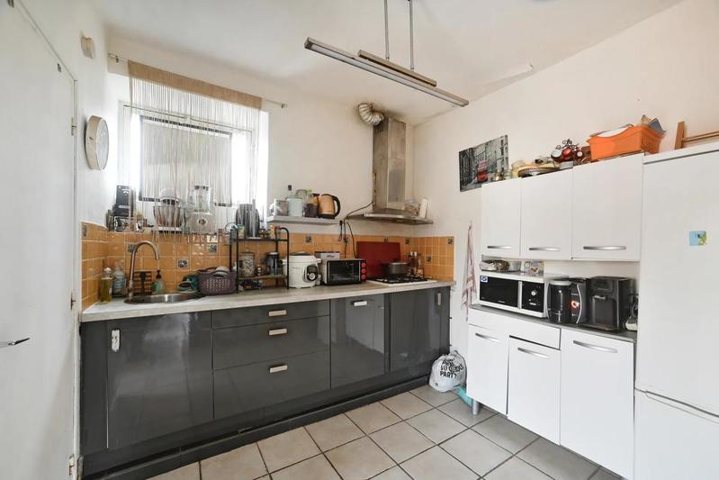 Maison - 160 m² - 9 pièces