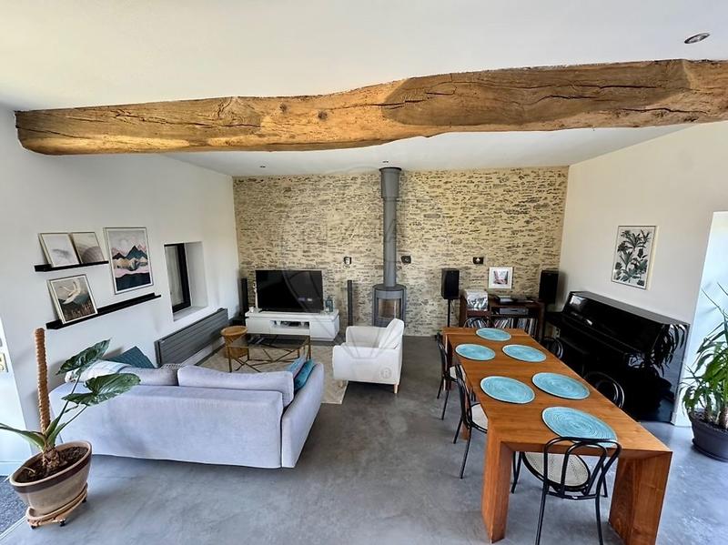 Maison - 115 m² - 4 pièces