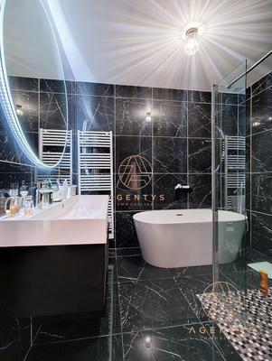 Maison - 165 m² - 7 pièces