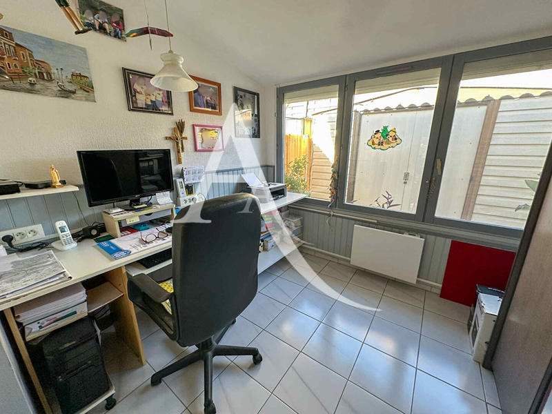 Maison - 90 m² - 3 pièces