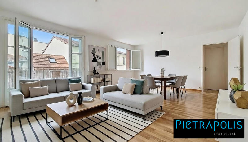 Appartement - 94 m² - 4 pièces