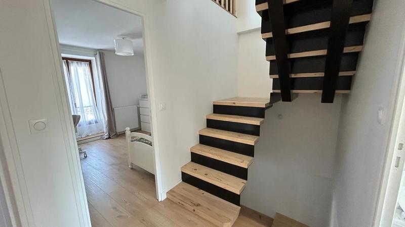 Maison de ville - 182 m² - 6 pièces