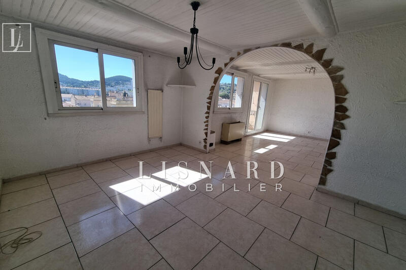 Appartement - 101 m² - 5 pièces