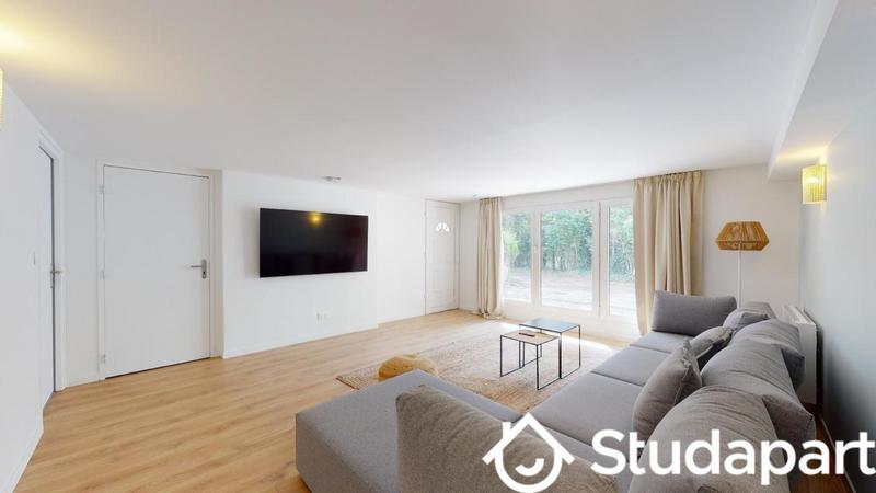 Chambre - 12 m² - 1 pièce