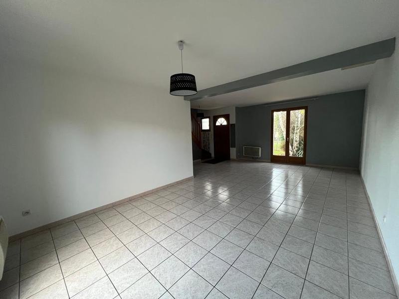 Maison - 94 m² - 4 pièces