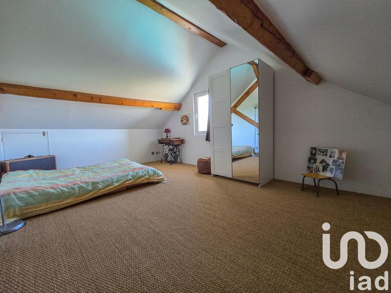 Maison - 238 m² - 8 pièces