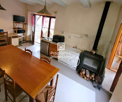 Maison de village - 104 m² - 6 pièces