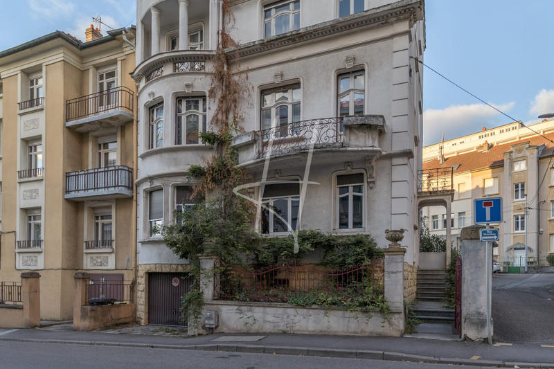 Appartement - 77 m² - 3 pièces