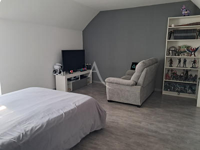 Maison - 136 m² - 5 pièces