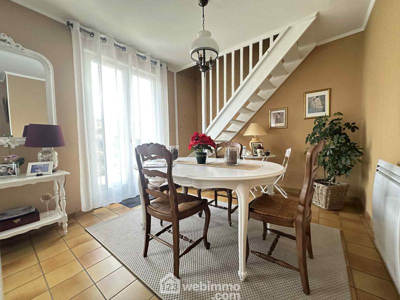 Maison - 100 m² - 4 pièces