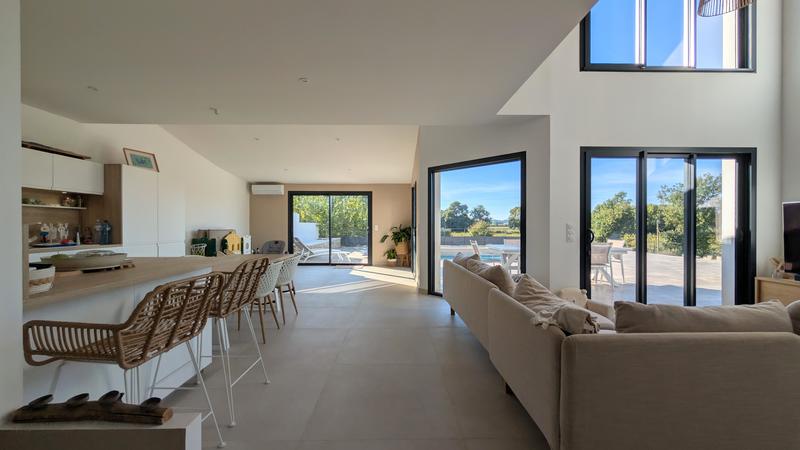 Maison contemporaine - 150 m² - 6 pièces