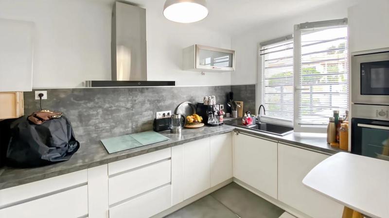 Maison - 107 m² - 5 pièces