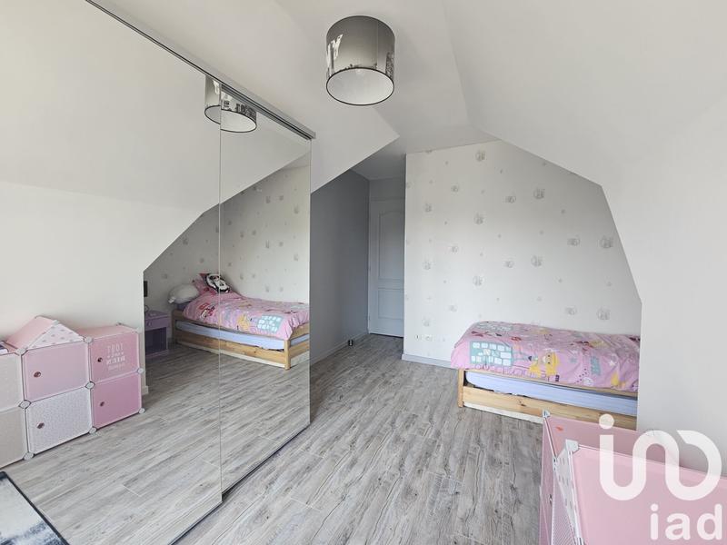 Maison - 183 m² - 9 pièces