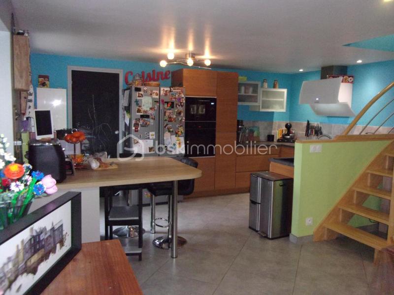 Maison traditionnelle - 148 m² - 6 pièces