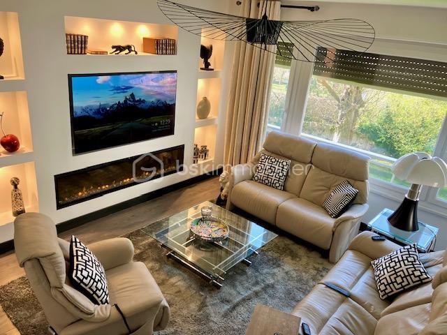 Appartement - 98 m² - 4 pièces