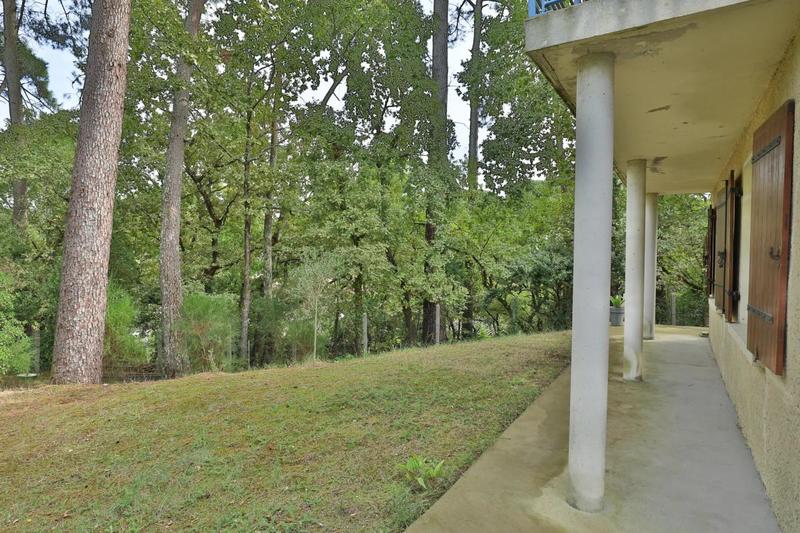 Maison - 209 m² - 8 pièces