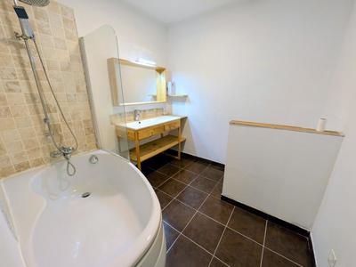 Appartement - 69 m² - 2 pièces