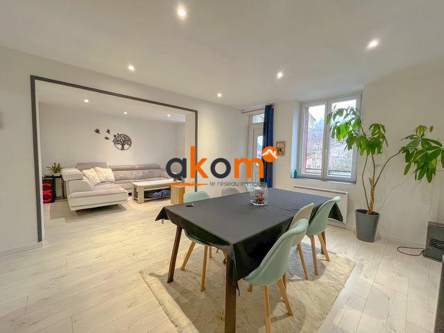 Maison - 121 m² - 6 pièces