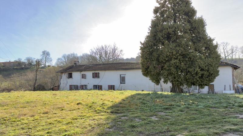 Maison - 198 m² - 7 pièces