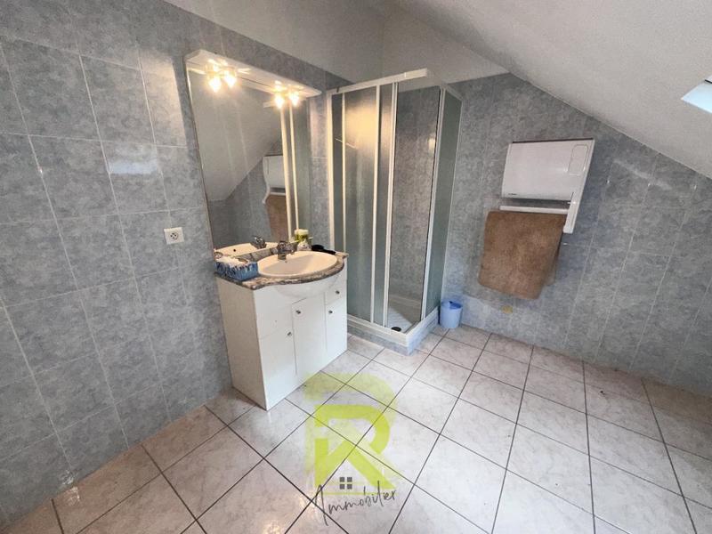 Propriété - 195 m² - 8 pièces
