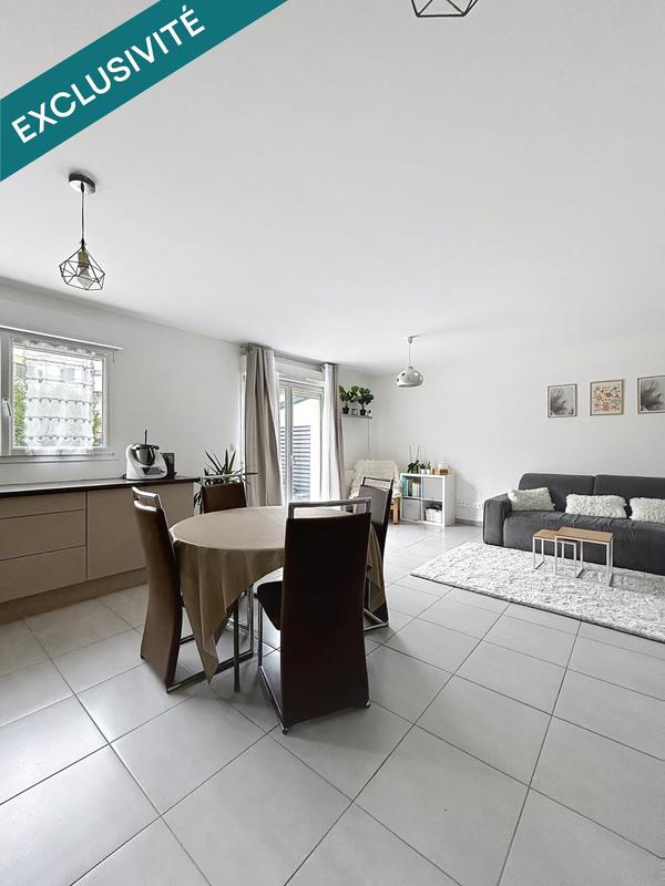 Maison - 97 m² - 5 pièces