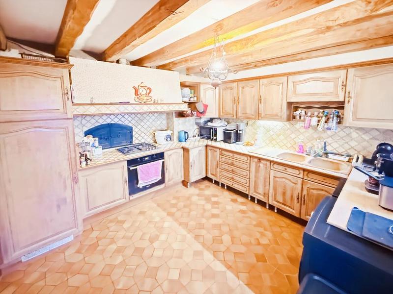 Maison - 188 m² - 8 pièces