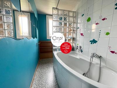 Appartement - 85 m² - 3 pièces