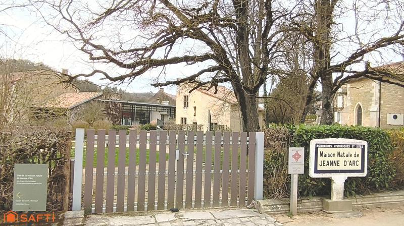 Local commercial - 380 m² - 9 pièces