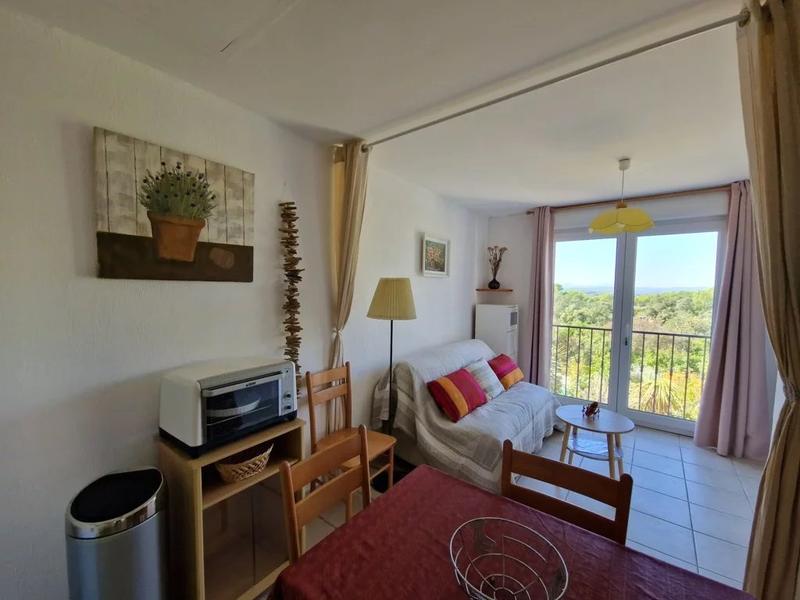 Maison chambre d'hôtes - 240 m² - 11 pièces