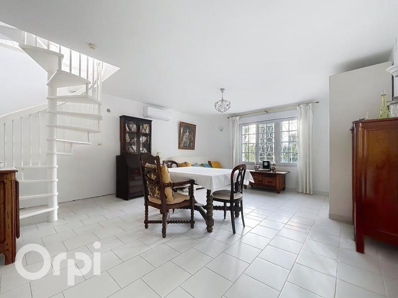 Villa - 158 m² - 2 pièces