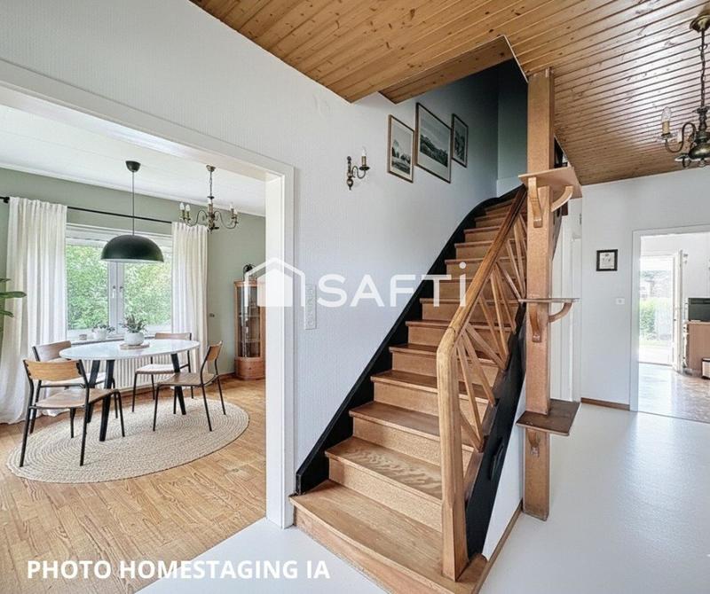 Maison - 111 m² - 5 pièces